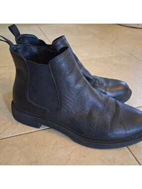 New Kenneth Cole Reaction Salt Heeled Chelsea Boot US Size 8 Leather Black